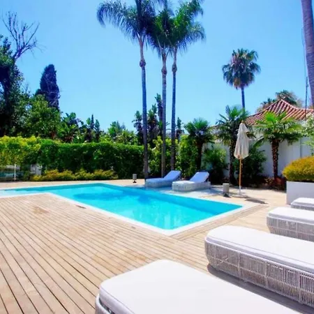 Modern In Prime Location Puerto Banus Villa